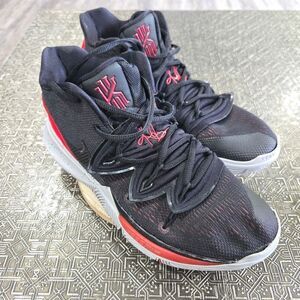 🐢 Nike Mens Kyrie 5 "Bred" Black University Red Basketball Shoes Size 8 VGC